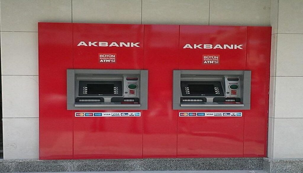 Akbank Başkasının Hesabına ATM’den Para Yatırma