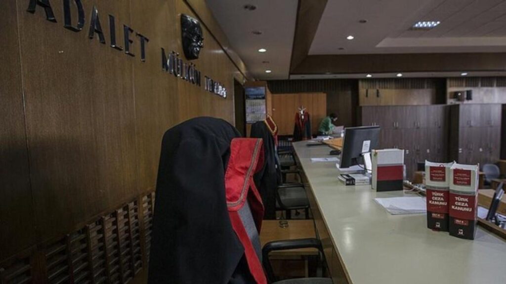 Konut Ve Çatılı İş Yerlerinde Tahliye Davaları